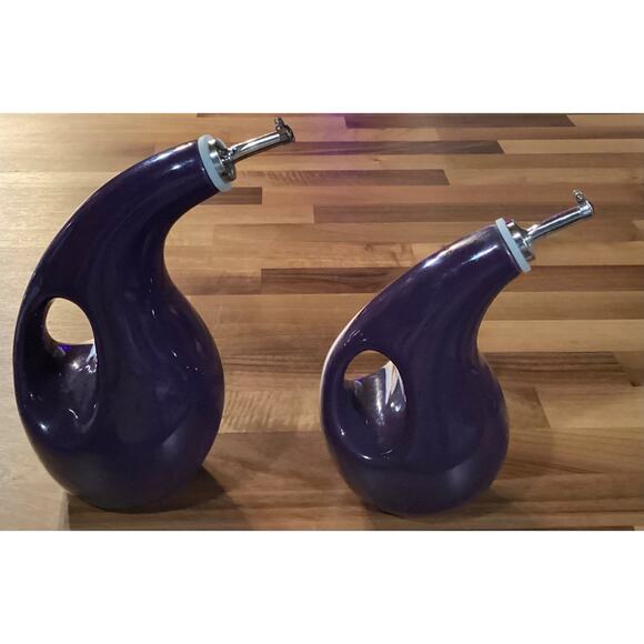 Rachel Ray Olive Oil Vinegar Dispensers Stoneware Eggplant Purple Set Of 2 - Picture 1 of 7
